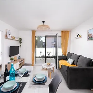 https://appartement-neuf-cosy-en-ville-4-pers.hotels-rhonealpes.com